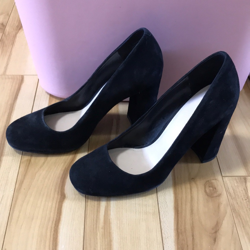 Nine West suede thick heels